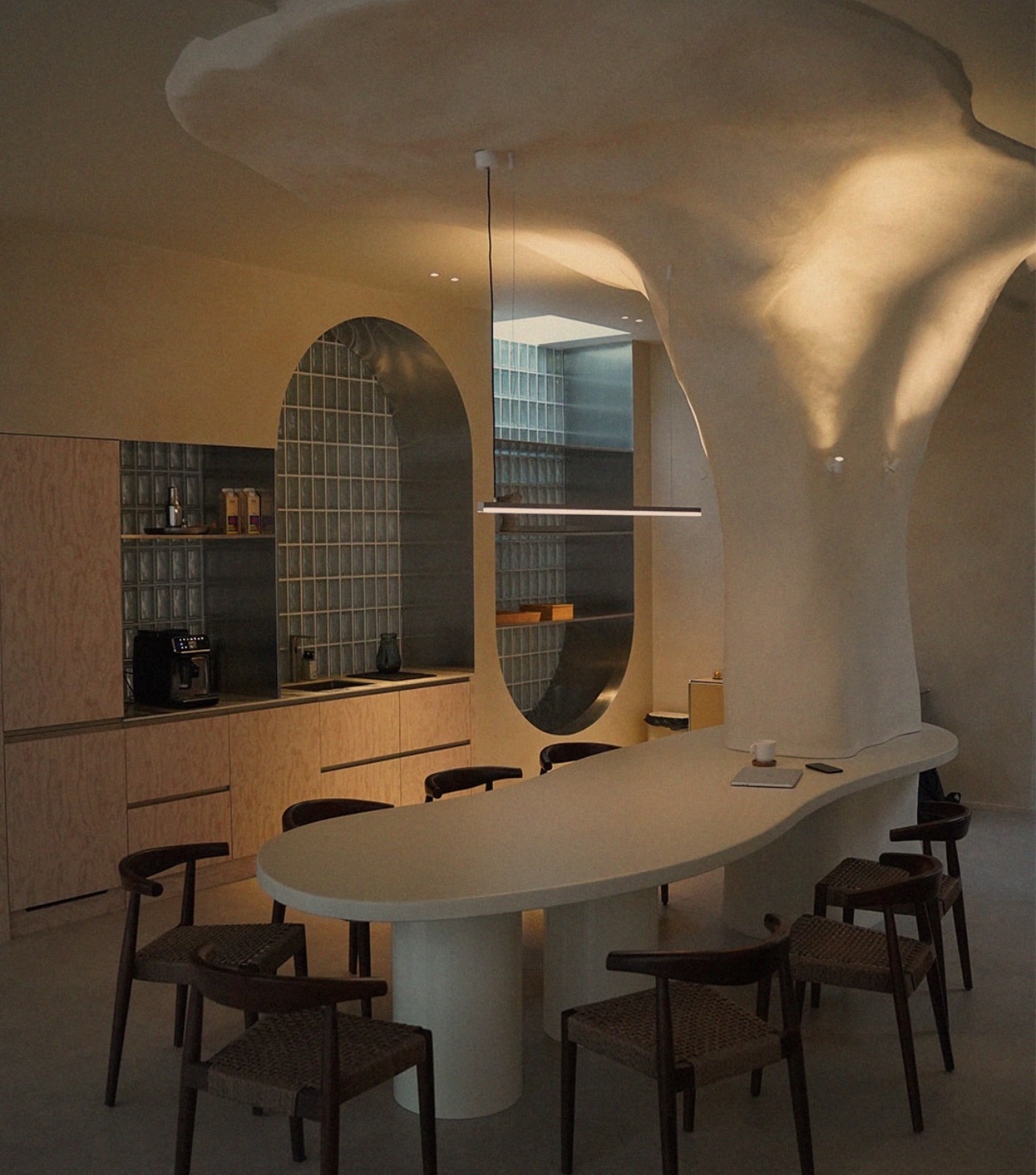 FlowCraft custom kitchen